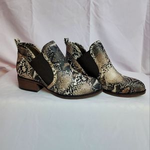 Sneaky Snake Booties